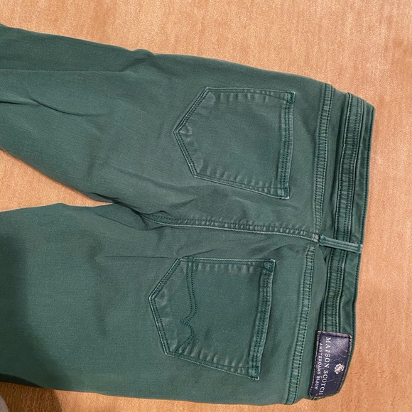 Green Low-Rise Skinny Jeans - Picture 5 of 6